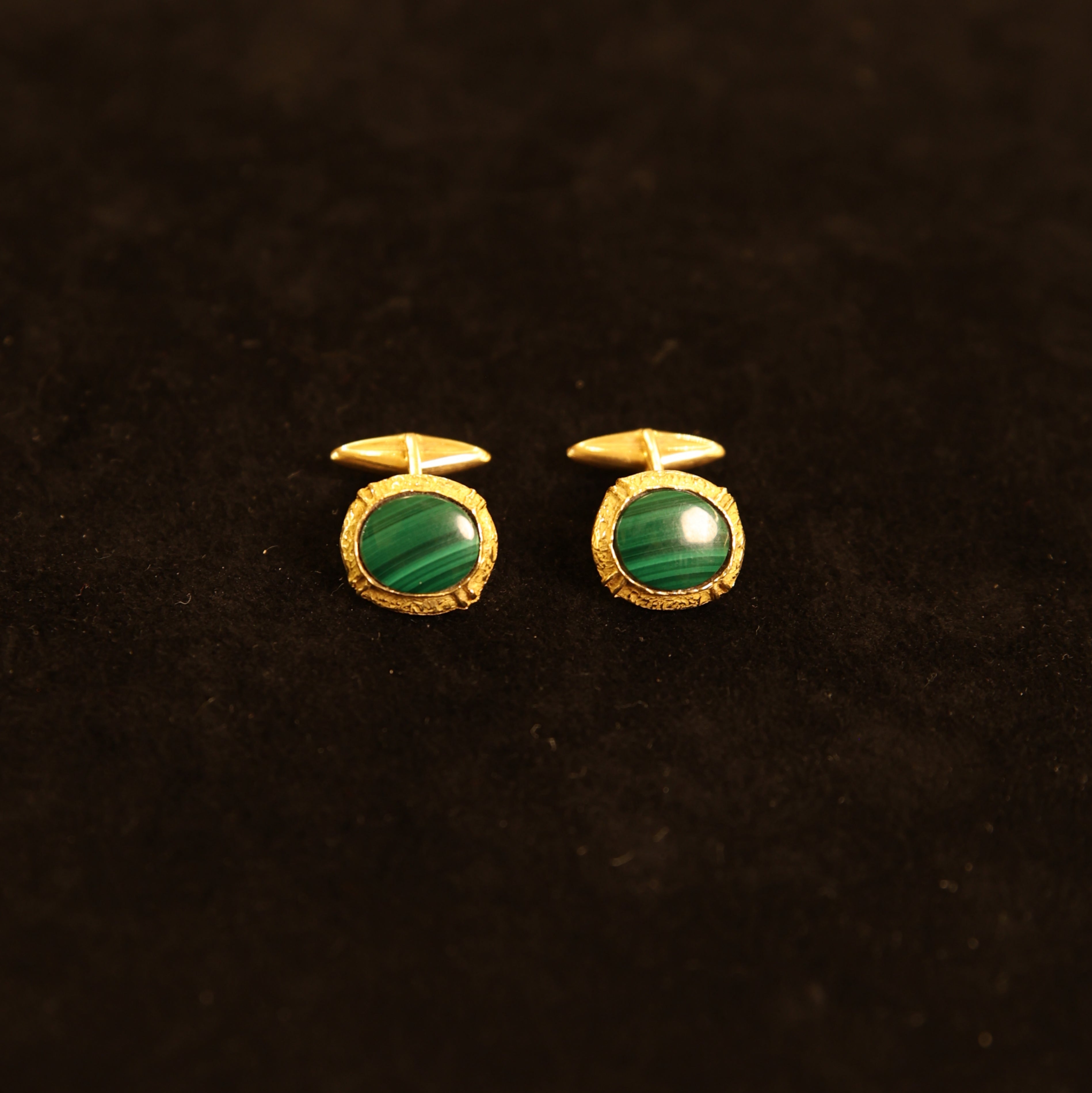 Gemelli in oro giallo con malachite