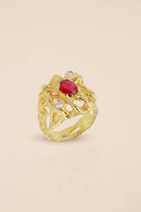 Gold ring with ruby and diamonds Magma Collection