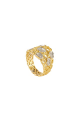 Yellow gold ring with diamonds Magma Collection