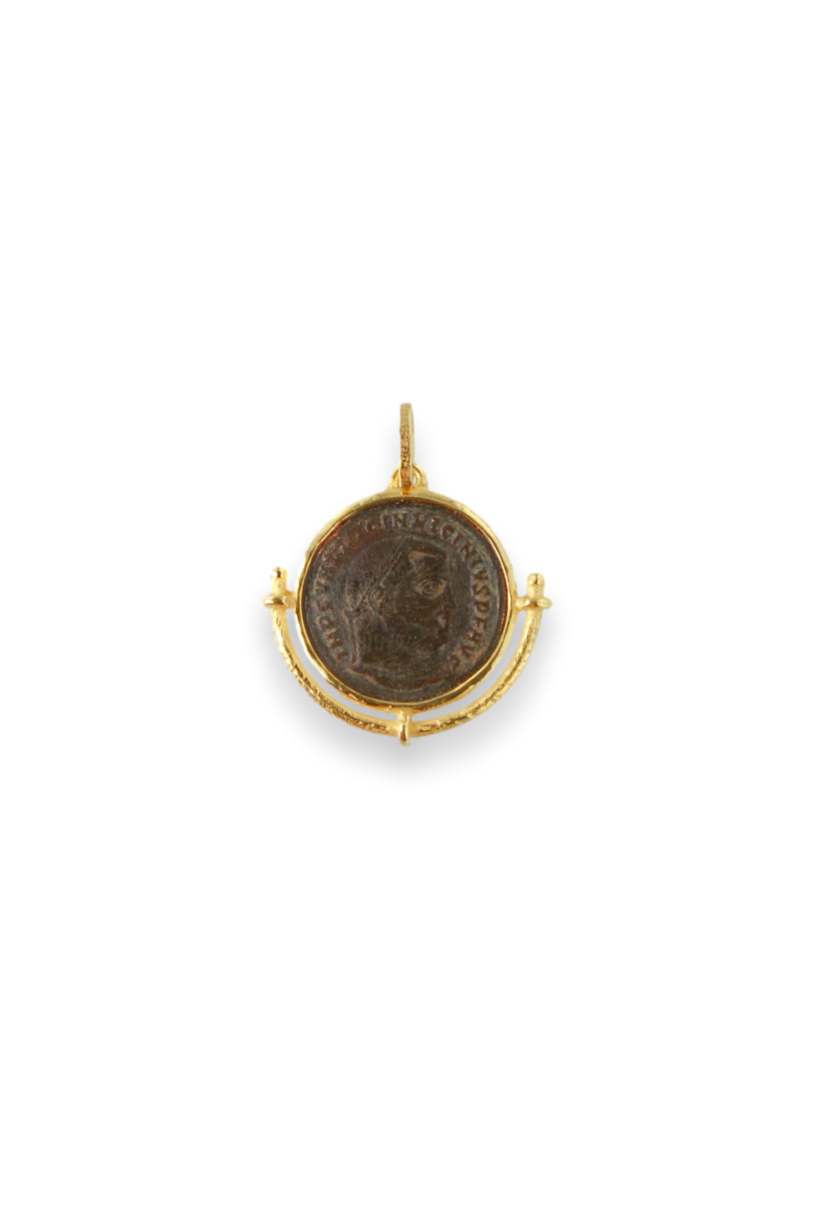 SH628A-18-Kt-Yellow-Gold-Pendant-with-Roman-Coin-1_